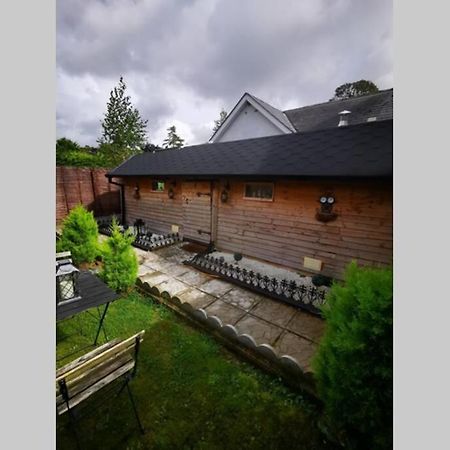 Lazy Lodge Glamping Pod With Hot Tub Port Laoise Buitenkant foto